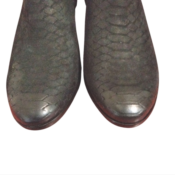 NEW Sam Edelman Black Snake Embossed Ankle Boots Booties Size 8 - Picture 4 of 9